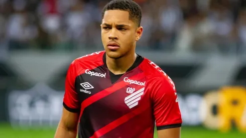 Fernando Moreno/AGIF. Vitor Roque recebe sondagens do exterior