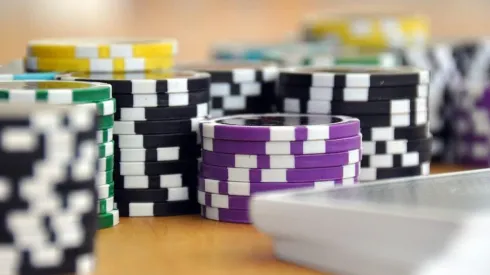 O poker pode ajudar muito nos negócios na bolsa de valores (Foto: Reprodução/Pixabay)