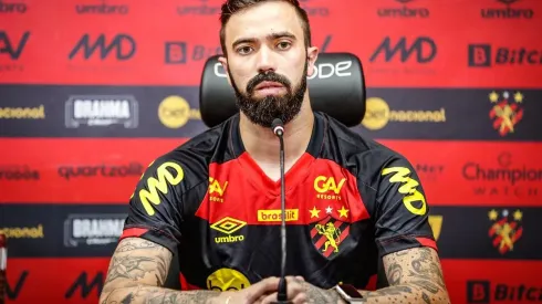 Foto: Rafael Bandeira/Flickr oficial Sport - Matheus Vargas foi um dos reforços do Sport para 2023