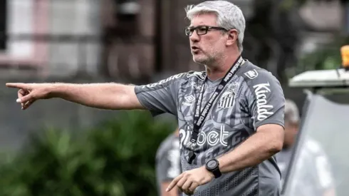 Ivan Storti / Santos FC / Flickr/ Ed Carlos, Miguelito e + 3; Odair Hellmann tem cinco desfalques para duelo contra o São Bernardo.