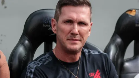 Robson Mafra/AGIF. Paulo Turra fala sobre problema do Furacão em campo