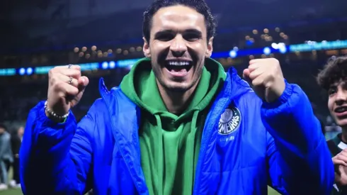 Foto: Ettore Chiereguini/AGIF - Raphael Veiga é um dos grandes nomes do Palmeiras na decisão da Supercopa