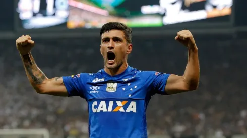 Foto: Daniel Vorley/AGIF - Arrascaeta foi decisivo na decisão da Copa do Brasil de 2018