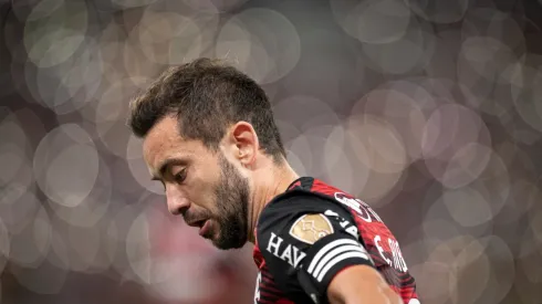 Jorge Rodrigues/AGIF. Everton Ribeiro aponta falhar do Flamengo na eliminação no Mundial