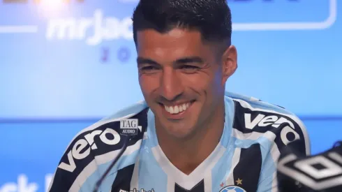 Foto: Fernando Alves/AGIF - Suárez vem sendo idolatrado pelos gremistas