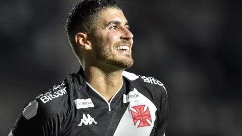 Foto: Thiago Ribeiro/AGIF - Pedro Raul chegou ao Vasco esse ano