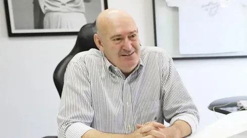 Rueda monta estratégia ousada e deve ter saída importante no Santos