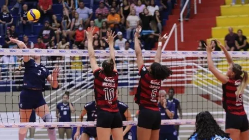 Sesc Flamengo busca retornar ao G4 da Superliga