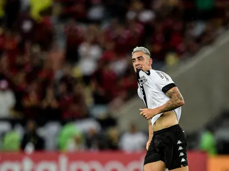 Torcida do Vasco elogia Pumita e +1 após vitória sobre o Flamengo