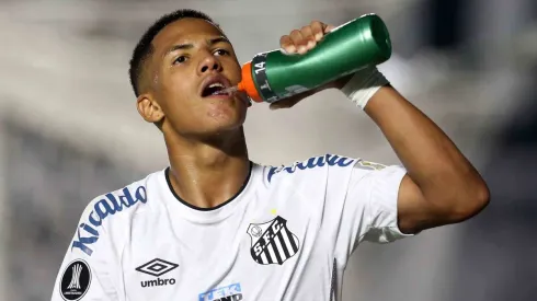 Foto: Guilherme Calvo-Pool/Getty Images - Ângelo recusou proposta do Flamengo