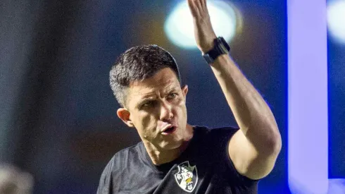 Foto: Daniel RAMALHO/VASCO - Barbieri encontra clima ruim no Maracanã