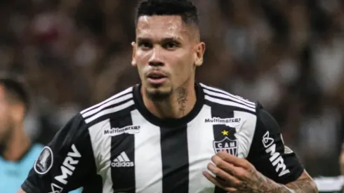 Paulinho exalta vitória e revela fator determinante para classificação
