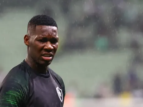 “Afastado”; Volante do Botafogo poderá ficar até um ano fora do Clube