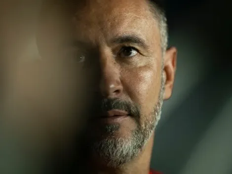 Vítor Pereira indica e Flamengo pode trazer lateral-direito de graça