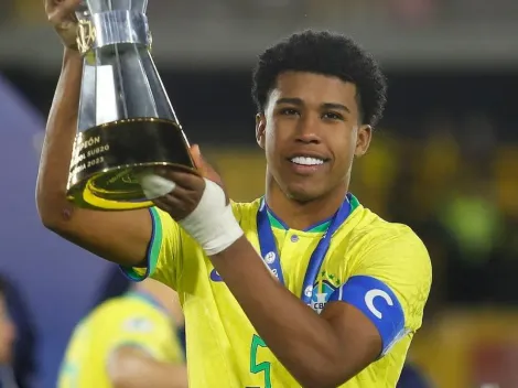 Flamenguistas reclamam de Andrey por motivo único e situação repercute no Vasco