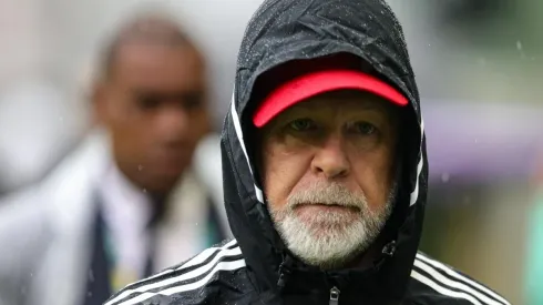 Foto: Gilson Junio/AGIF - Mano Menezes: técnico mexeu na escalação titular do Inter