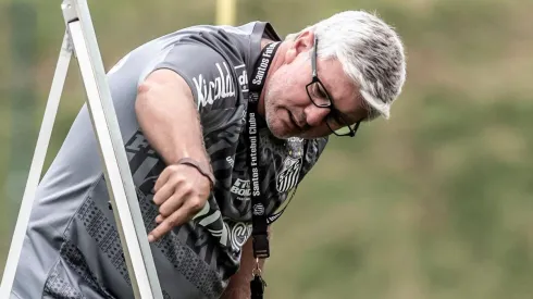 Foto: Ivan Storti/Santos FC - Odair teria aprovado o nome do volante Lucas Silva, do Grêmio