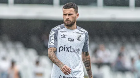 Foto: Abner Dourado/AGIF - Lucas Lima voltou ao Peixe este ano.