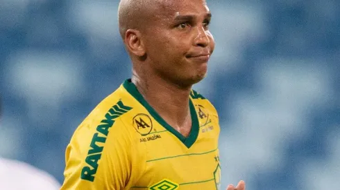 Agif/Gil Gomes - Deyverson surpreende no Cuiabá