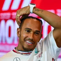 F1: Hamilton ‘desconversa’ sobre negociação com Ferrari e reafirma foco na Mercedes
