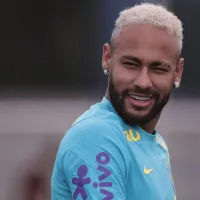 Camisa 5 \'amigo\' de Neymar é pedido no Santos