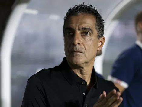 Torcida do Bahia detona atacante de Renato Paiva avaliado em R$ 13 milhões