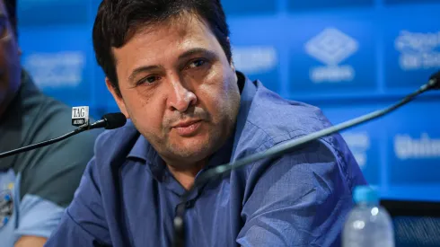 Foto: (Maxi Franzoi/AGIF) – Alberto Guerra procura reforços para o Grêmio no mercado
