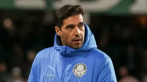 PR - Curitiba - 12/06/2022 - BRASILEIRO A 2022, CORITIBA X PALMEIRAS - Abel Ferreira tecnico do Palmeiras durante partida contra o Coritiba no estadio Couto Pereira pelo campeonato Brasileiro A 2022. Foto: Robson Mafra/AGIF