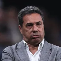 Duílio cancela negócio no Corinthians e Luxemburgo é avisado