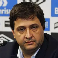 Guerra cancela negócio no Grêmio e Renato é avisado