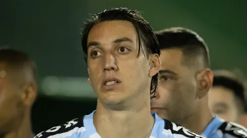 SP - Campinas - 05/08/2022 - BRASILEIRO B 2022, GUARANI X GREMIO - Geromel jogador do Gremio durante partida contra o Guarani no estadio Brinco de Ouro pelo campeonato Brasileiro B 2022.