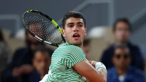 Alcaraz tenta chegar à semi do Grand Slam parisiense nesta terça-feira (6)