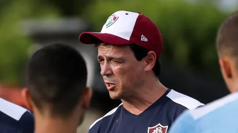 FOTO: LUCAS MERÇON / FLUMINENSE F.C. - Fernando Diniz treina o Fluminense