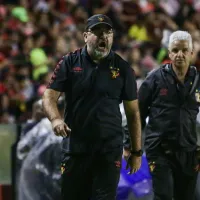 Enderson Moreira comentou sobre a primeira vitória do time fora de casa na competição