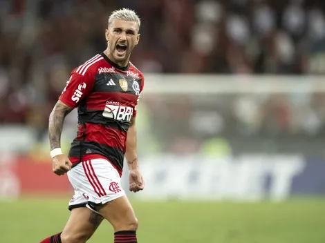 "Não tem fase ruim"; Torcida do Flamengo 'enlouquece' após atuação de Arrascaeta na goleada sobre o Vasco