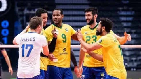 Brasil irá estrear na Liga das Nações nesta quarta-feira (7). Foto: FIVB
