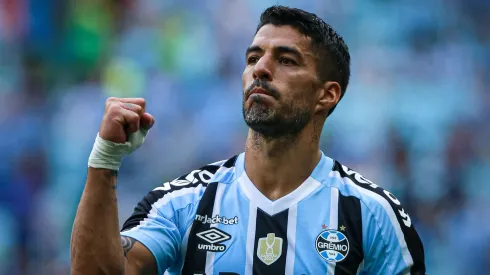 Foto: Maxi Franzoi/AGIF – Torcida quer um novo companheiro para Suárez no Grêmio.
