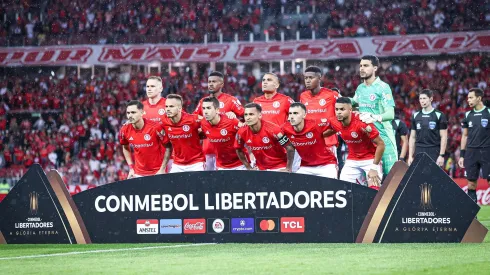 RS - PORTO ALEGRE - 03/05/2023 - LIBERTADORES 2023, INTERNACIONAL X NACIONAL (URU) - Jogadores do Internacional posam para foto antes na partida contra Nacional (URU) no estadio Beira-Rio pelo campeonato Libertadores 2023.