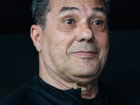 Corinthians 'mexe os pauzinhos' e decide situação