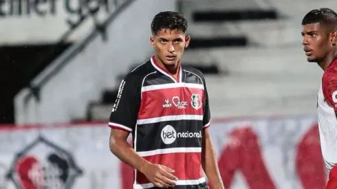 Foto: Rafael Melo/Santa Cruz – Eduardo Guedes, zagueiro coral