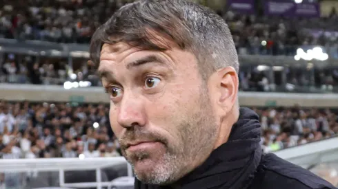 MG - BELO HORIZONTE - 17/05/2023 - COPA DO BRASIL 2023, ATLETICO-MG X CORINTHIANS - Eduardo Coudet tecnico do Atletico-MG durante partida contra o Corinthians no estadio Mineirao pelo campeonato Copa do Brasil 2023. Foto: Gilson Junio/AGIF