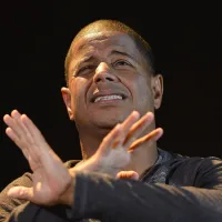 Marcelinho aparece convidando ex-BBB para luta e torcida do Corinthians repercute