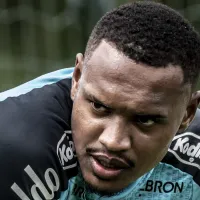 John bate martelo sobre futuro na carreira