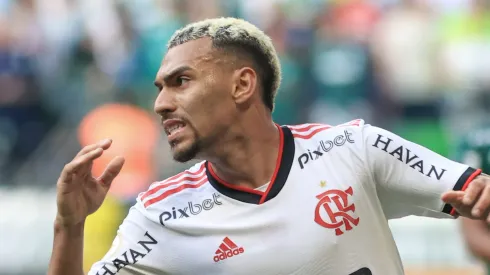 Matheuzinho está há três meses fora de combate.