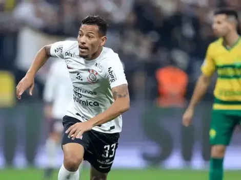"Falou que eu era exemplo pra ele"; Ruan Oliveira revela "bate-papo" importante com medalhão do Corinthians