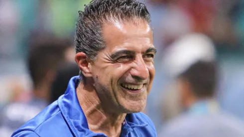 BA - Salvador - 04/02/2023 - COPA DO NORDESTE 2023, BAHIA X FERROVIARIO - Renato Paiva tecnico do Bahia durante partida contra o Ferroviario no estadio Arena Fonte Nova pelo campeonato Copa do Nordeste 2023. Foto: Renan Oliveira/AGIF