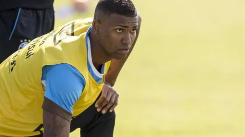 Wallace pede para Guerra trazer jogador campeão pelo Imortal de volta ao Grêmio