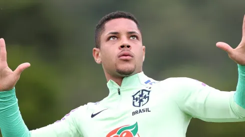 Foto: Rafael Ribeiro / CBF – Vitor Roque quer ir ao Barcelona