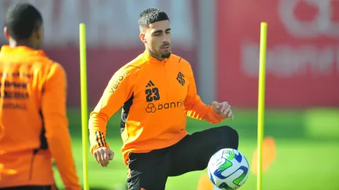 Foto: Ricardo Duarte/Internacional/Divulgação - Gabriel: volante ainda não deve retornar ao time do Inter