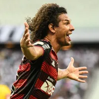 Willian Arão surpreende em encontro nostálgico com o elenco atual